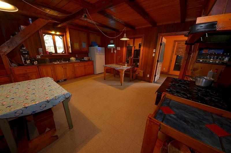 Auberge Jeunesse De 타두삭 외부 사진