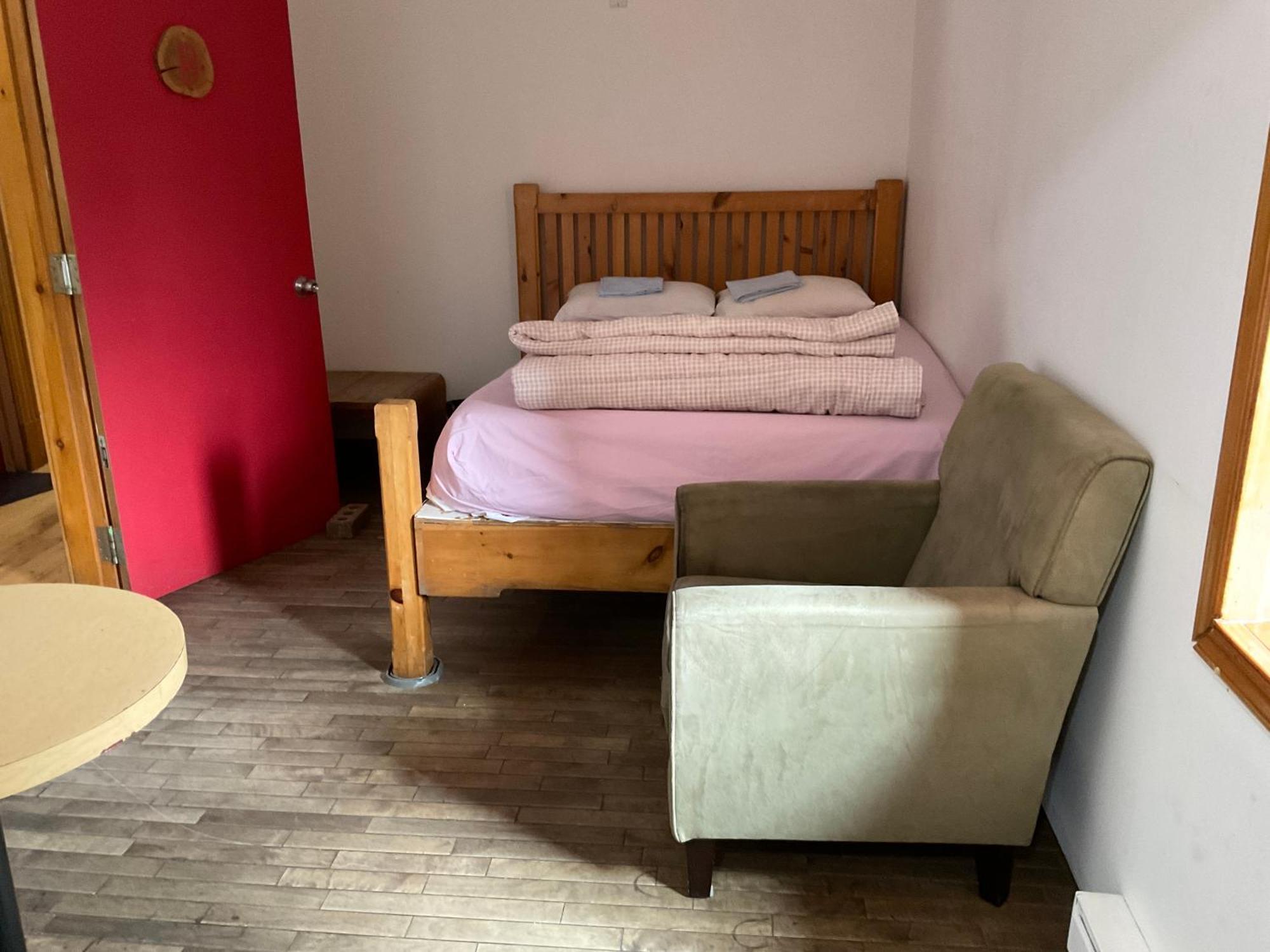 Auberge Jeunesse De 타두삭 외부 사진